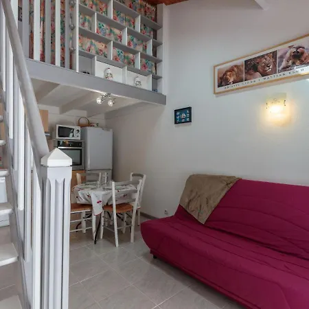 Holiday home Les Maisons De L'ocean-2 By Interhome *